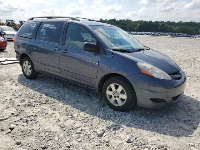 2007 Toyota Sienna CE