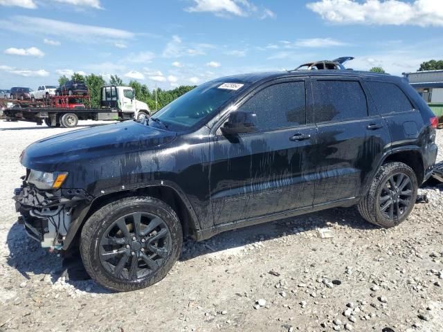 2020 Jeep Grand Cherokee Laredo