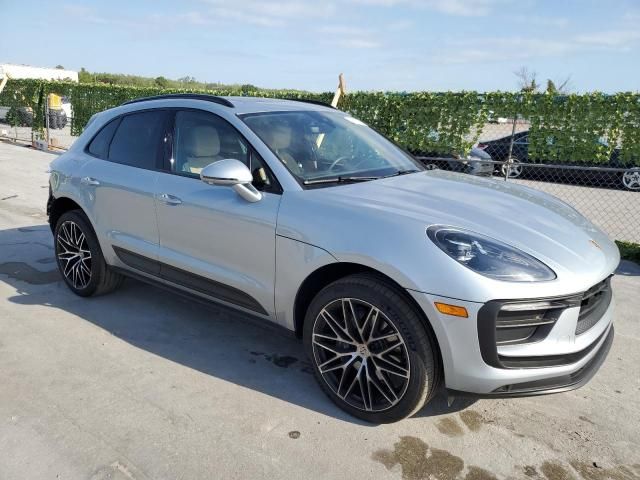 2024 Porsche Macan Base