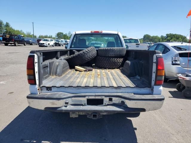 2007 GMC New Sierra C1500 Classic