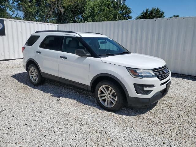 2016 Ford Explorer