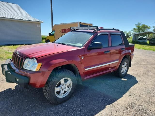 2005 Jeep Grand Cherokee Laredo