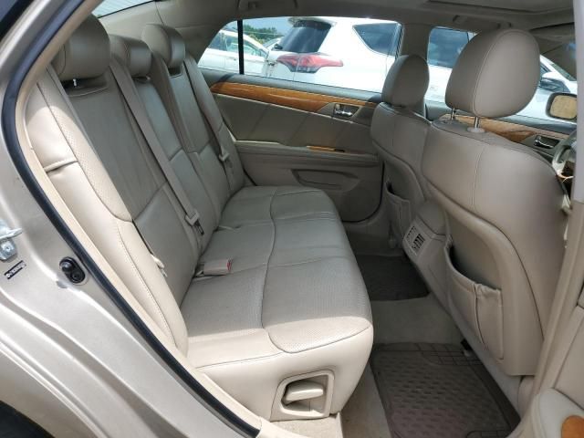 2005 Toyota Avalon XL