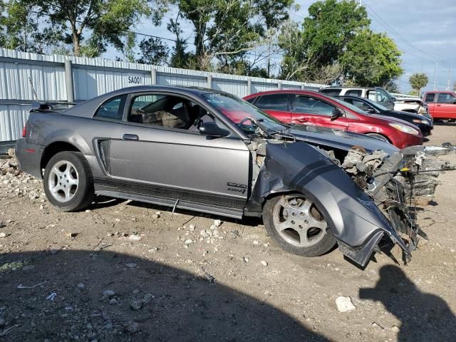 2004 Ford Mustang