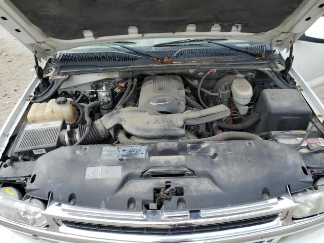 2003 Chevrolet Suburban K1500