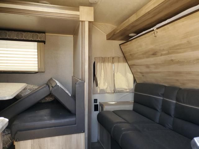 2021 Coachmen Catalina