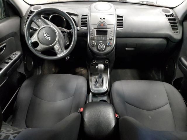 2011 KIA Soul +