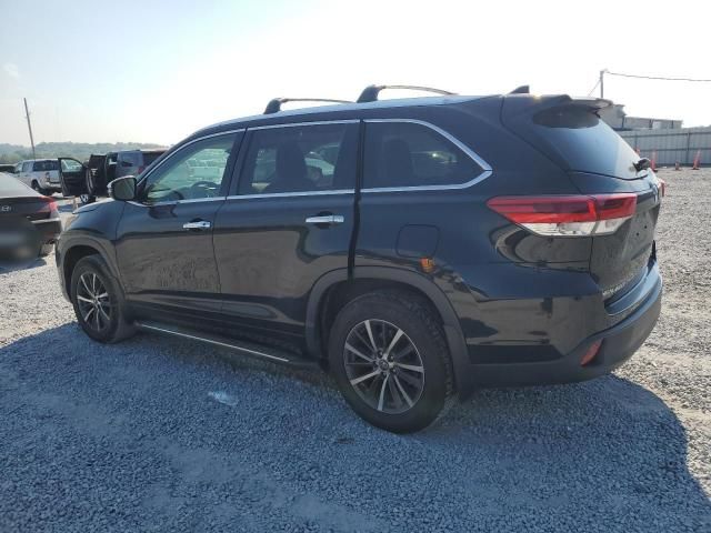 2018 Toyota Highlander SE