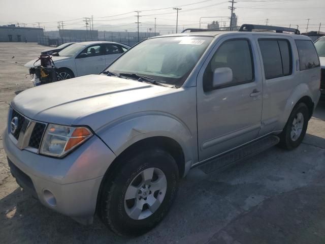 2006 Nissan Pathfinder LE