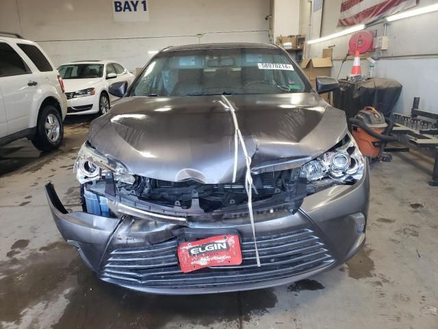 2016 Toyota Camry Hybrid