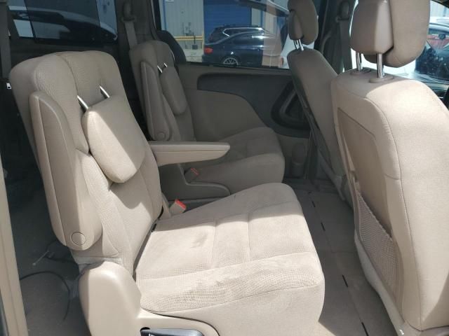 2014 Chrysler Town & Country Touring