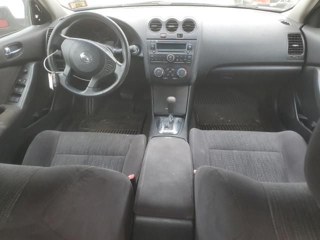 2010 Nissan Altima Base