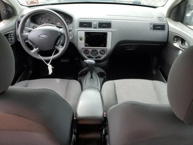 2005 Ford Focus ZX5