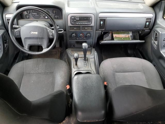 2004 Jeep Grand Cherokee Laredo