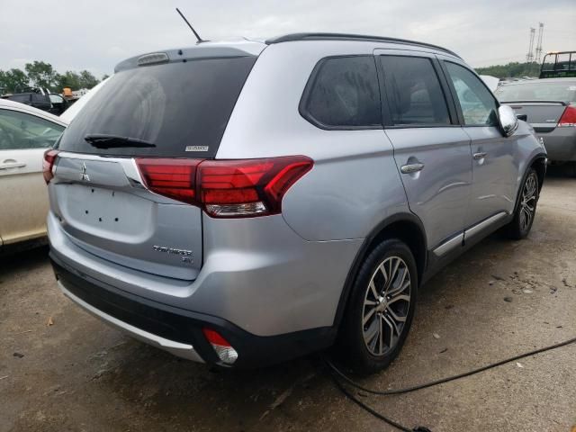 2016 Mitsubishi Outlander SE