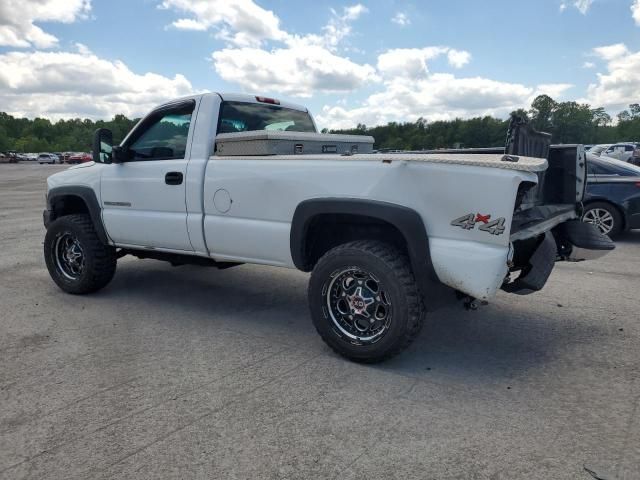 2005 GMC Sierra K2500 Heavy Duty