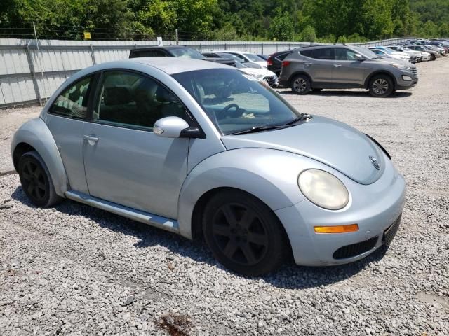 2010 Volkswagen New Beetle