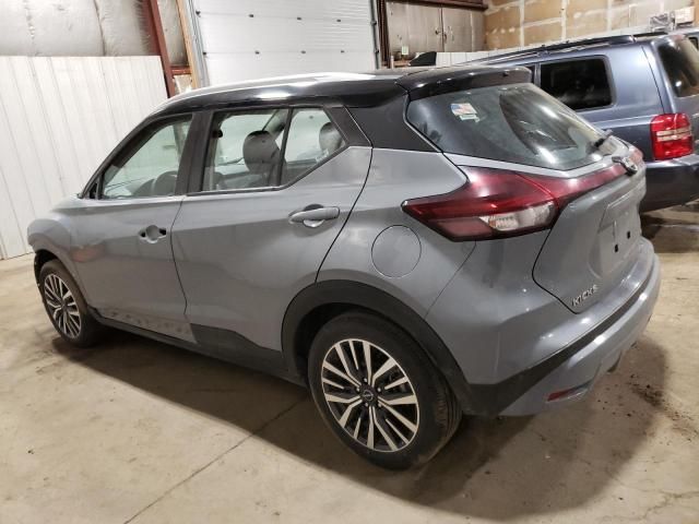 2022 Nissan Kicks SV