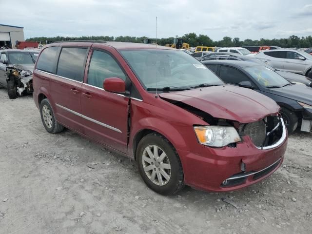 2013 Chrysler Town & Country Touring