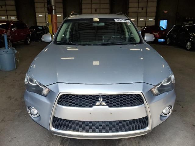 2013 Mitsubishi Outlander SE