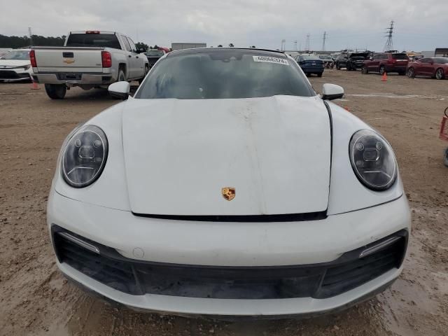 2021 Porsche 911 Carrera