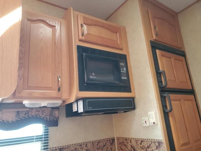 2007 Forest River 5th Wheel