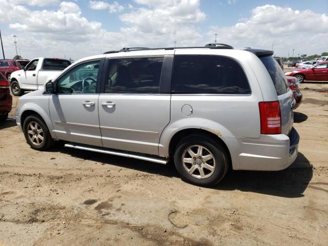 2009 Chrysler Town & Country Touring