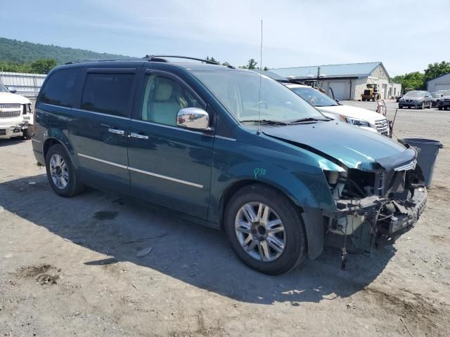 2009 Chrysler Town & Country Limited