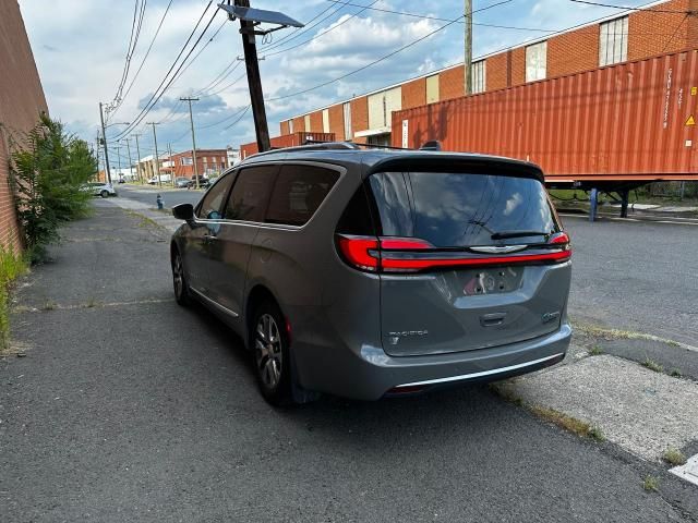 2021 Chrysler Pacifica Hybrid Pinnacle