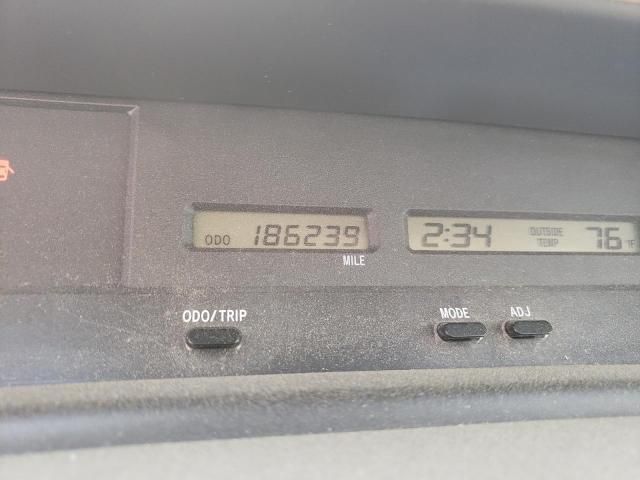 2002 Toyota Avalon XL