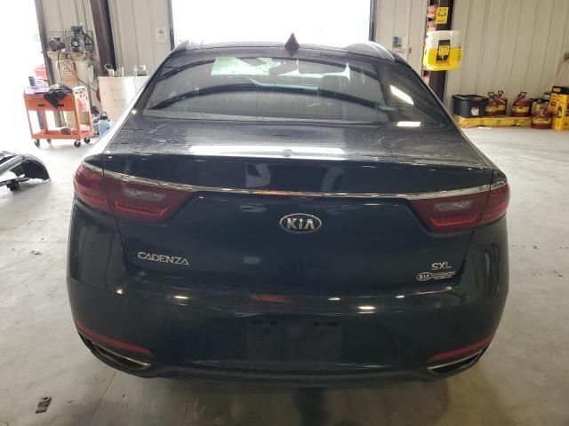 2019 KIA Cadenza Luxury