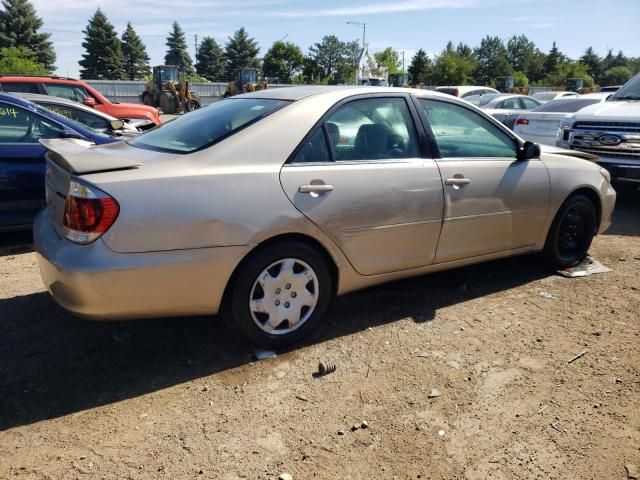 2005 Toyota Camry LE