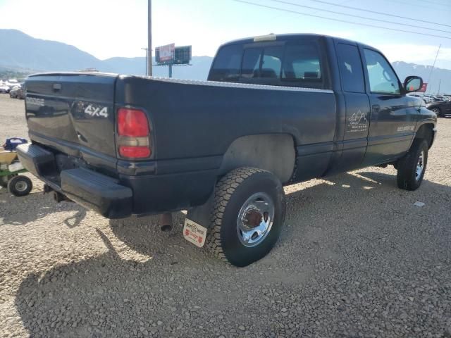 1999 Dodge RAM 2500