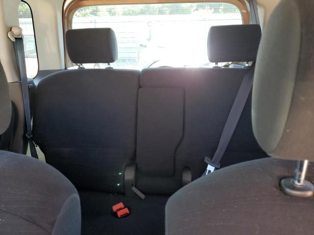 2012 Nissan Cube Base