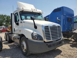 Vehiculos salvage en venta de Copart Des Moines, IA: 2018 Freightliner Cascadia 125