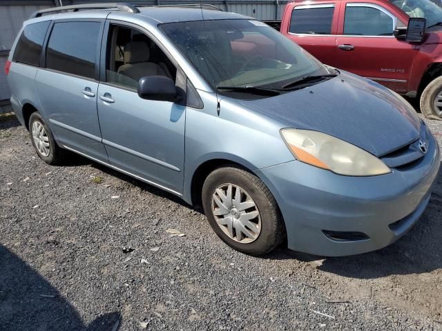 2007 Toyota Sienna CE