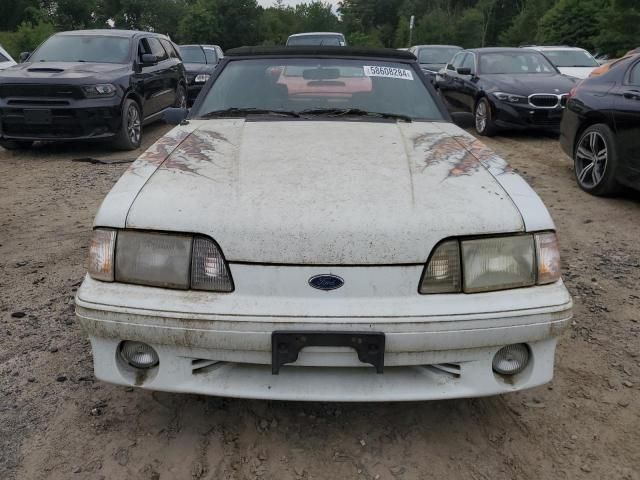 1990 Ford Mustang