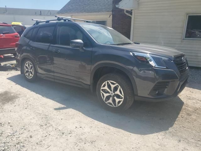 2024 Subaru Forester Premium