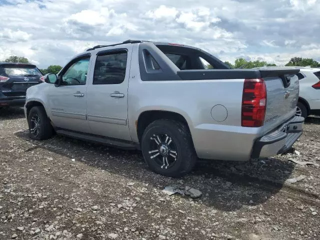 2011 Chevrolet Avalanche LT