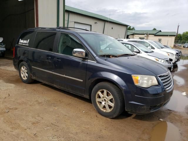 2009 Chrysler Town & Country Touring