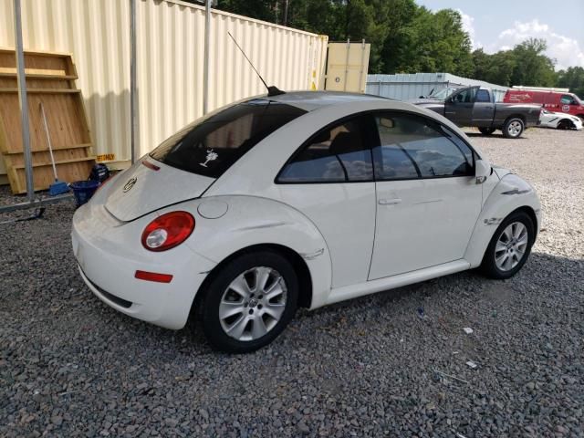 2009 Volkswagen New Beetle S