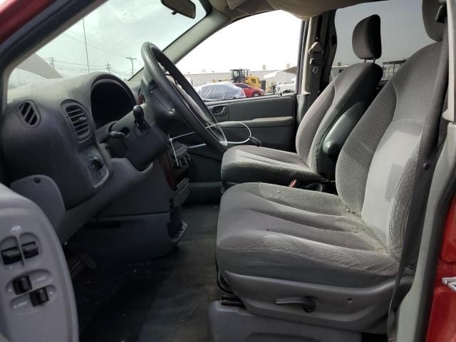 2007 Chrysler Town & Country LX