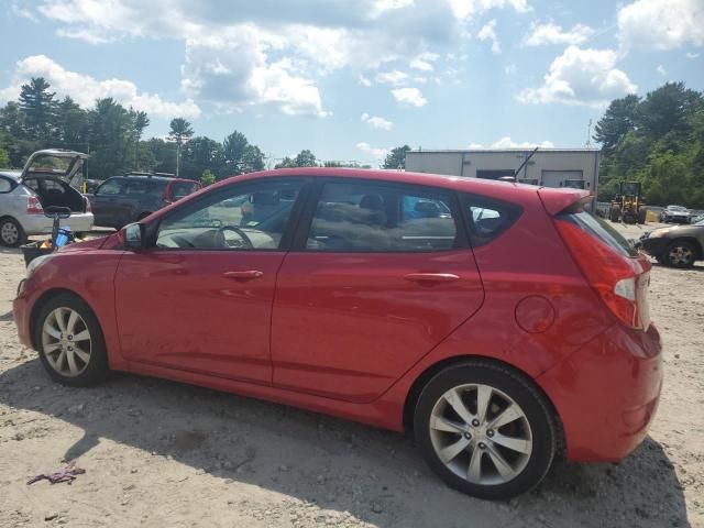 2012 Hyundai Accent GLS