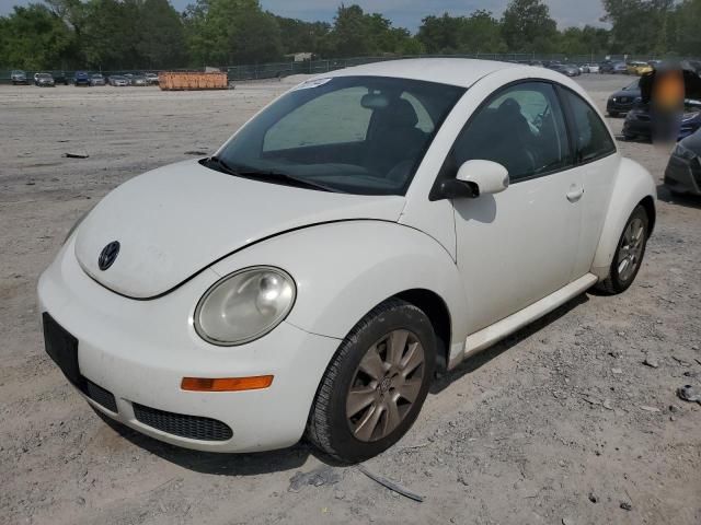 2009 Volkswagen New Beetle S