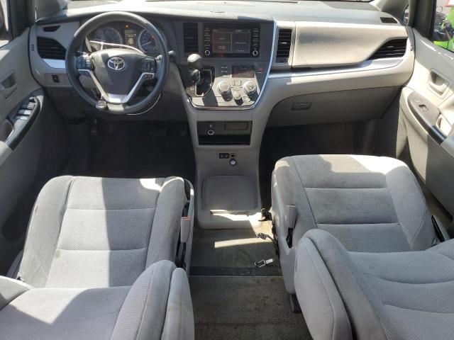 2018 Toyota Sienna L