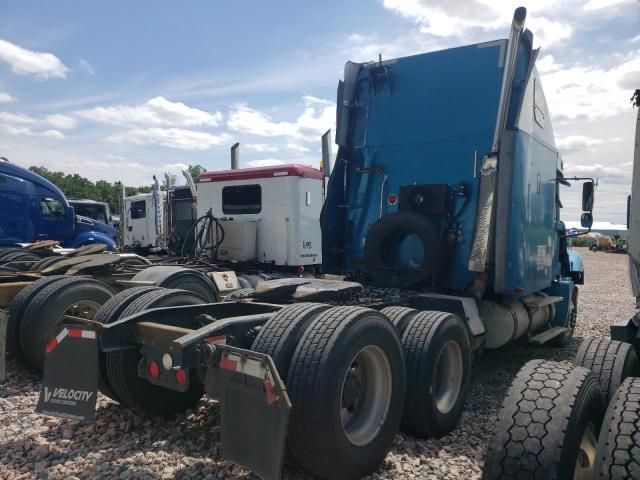 2006 Freightliner Conventional Columbia