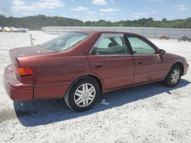 2000 Toyota Camry CE