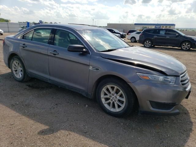 2013 Ford Taurus SE