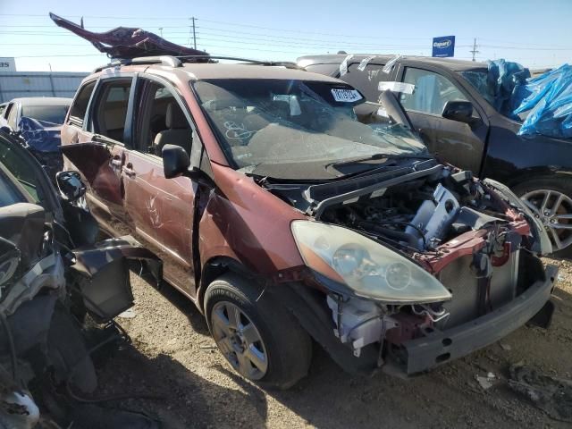 2006 Toyota Sienna CE