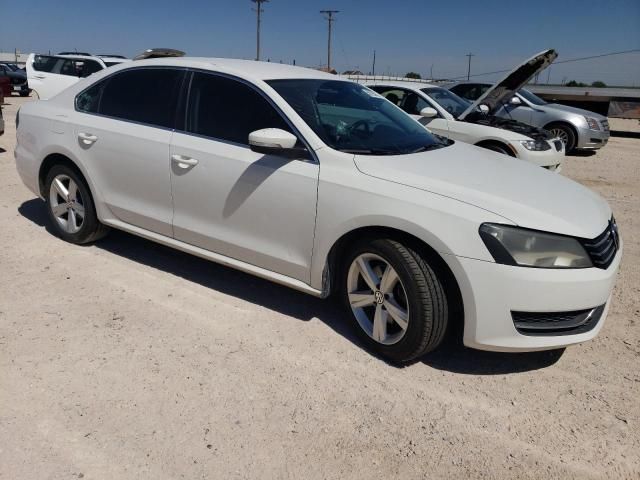 2013 Volkswagen Passat SE